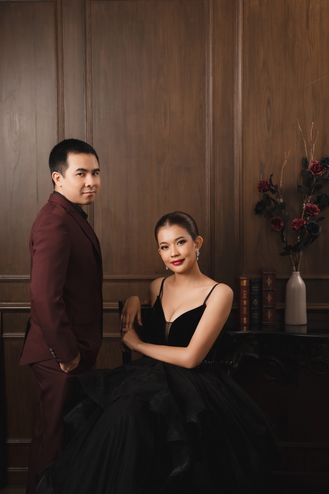 Dark & Elegant 2
