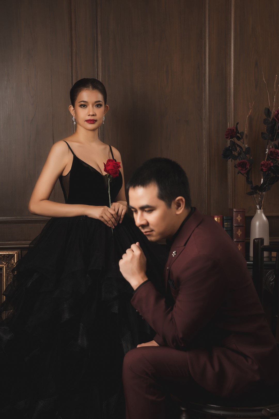 Dark & Elegant 10