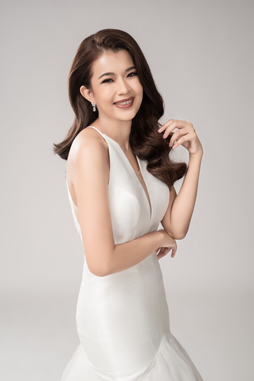 Classic White 24